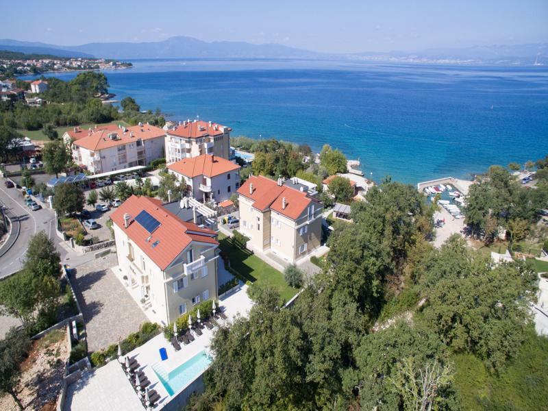 Luxury Apartments Villa Mande Malinska Buitenkant foto