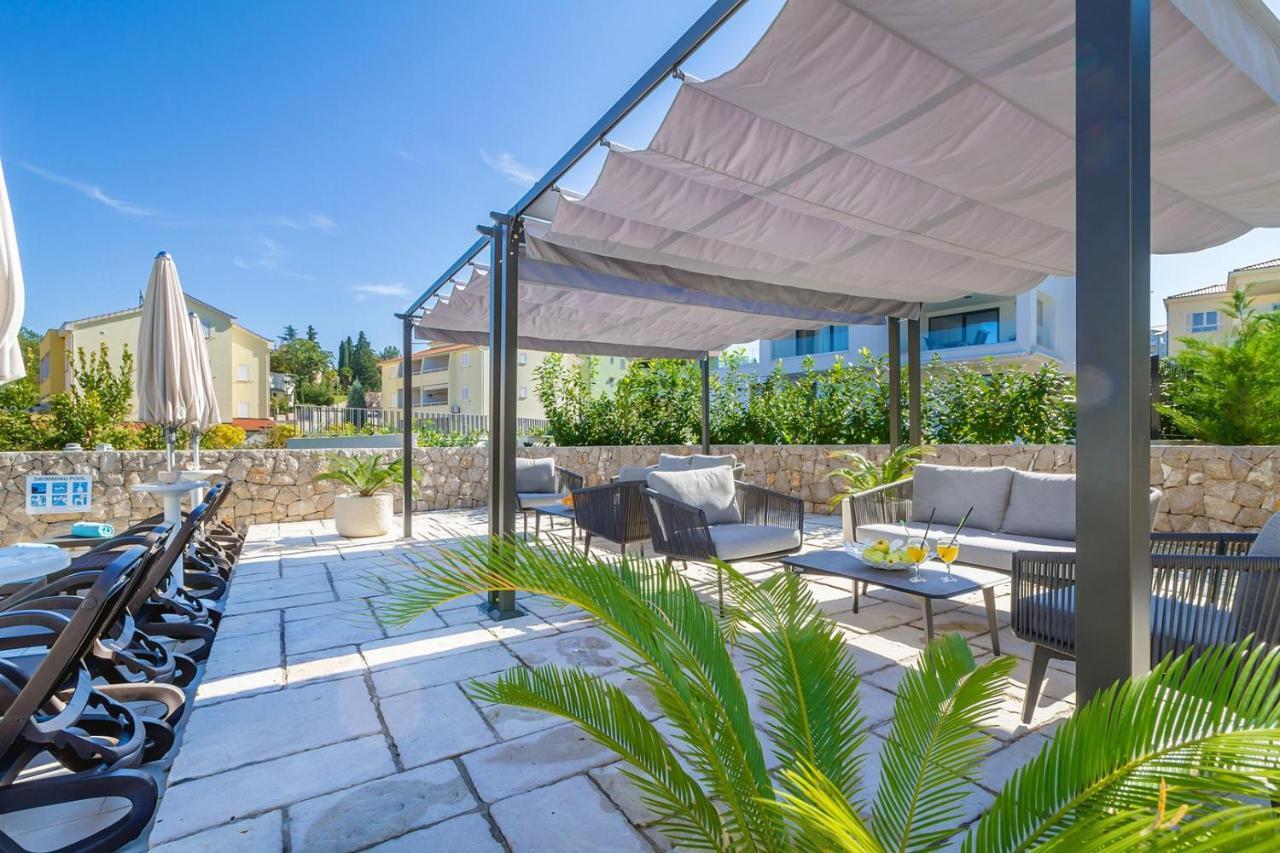 Luxury Apartments Villa Mande Malinska Buitenkant foto